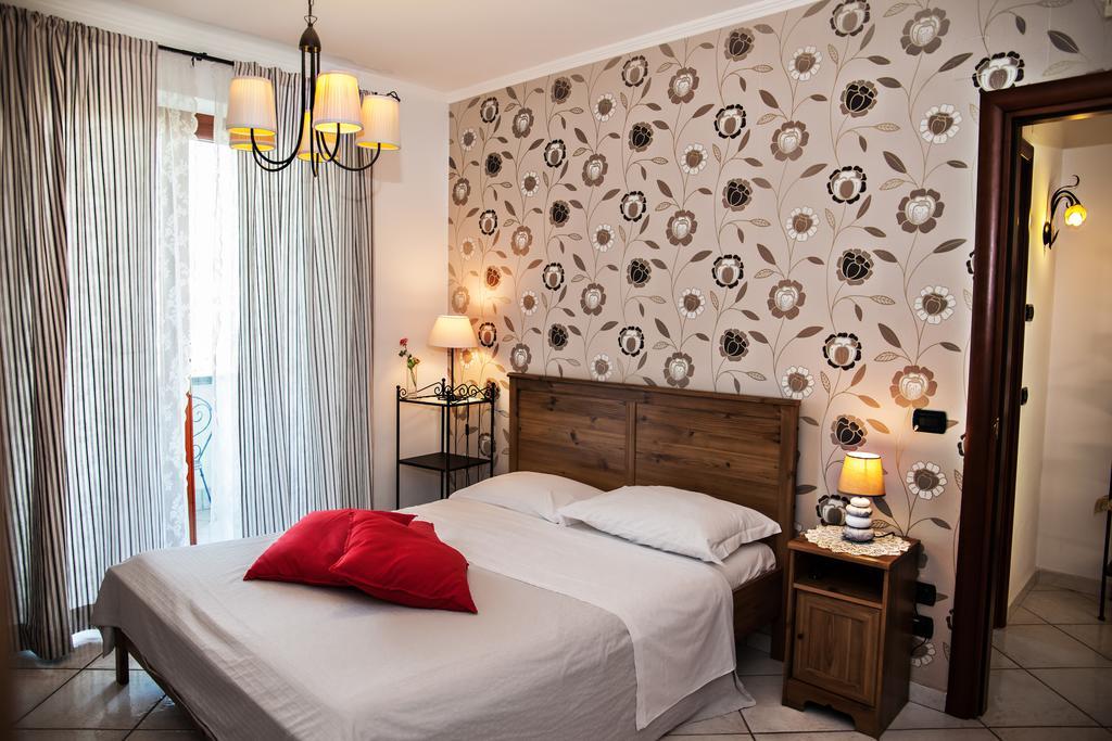 Certe Notti - Suites ปอมเปอี ภายนอก รูปภาพ