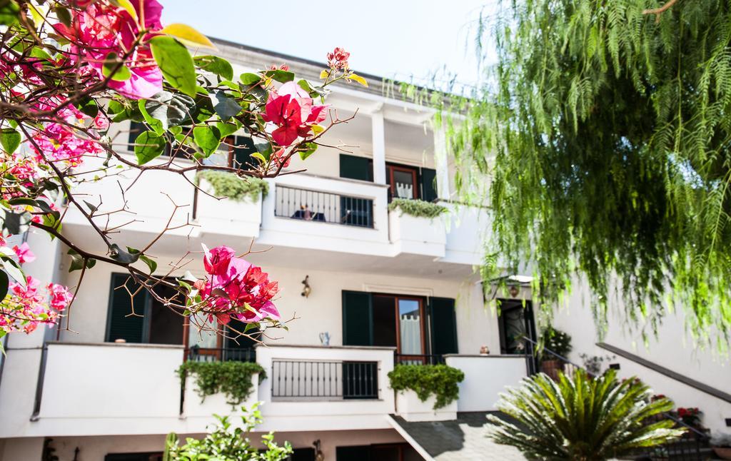 Certe Notti - Suites ปอมเปอี ภายนอก รูปภาพ