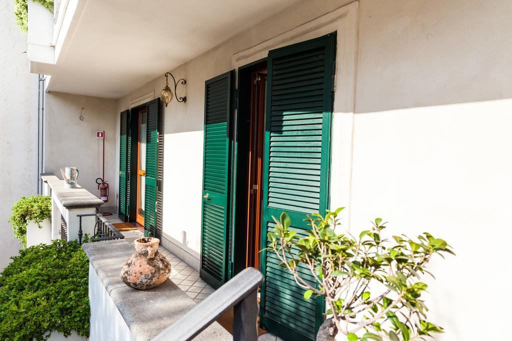 Certe Notti - Suites ปอมเปอี ภายนอก รูปภาพ