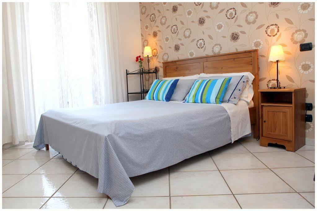 Certe Notti - Suites ปอมเปอี ภายนอก รูปภาพ